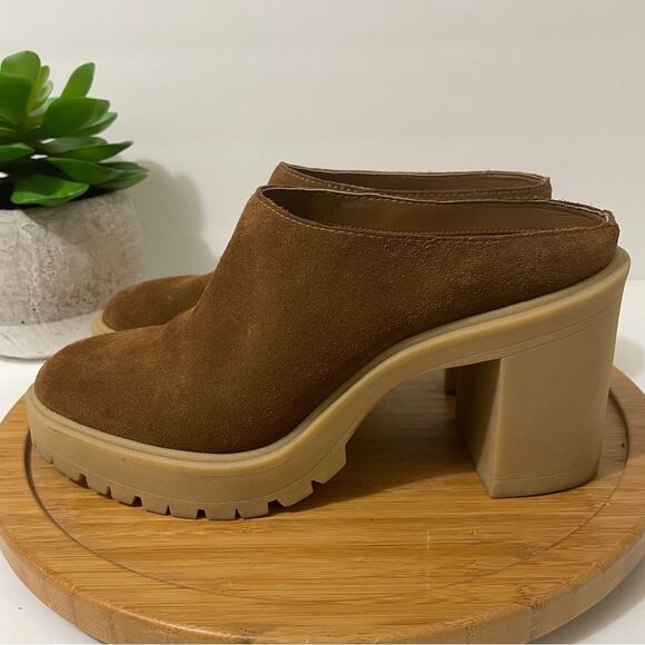 Dolce Vita Carry Faux Suede Lug Sole Platform Mule Boho Chic Y2K Block Heel 9.5 - Picture 1 of 9